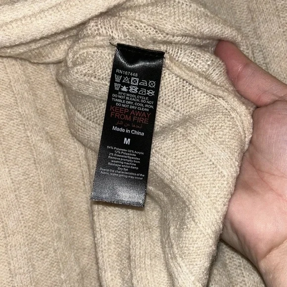 PrettyLittleThing Oatmeal Luxe Knit Wide Rib Cross Back Top Medium NWT - Picture 3 of 5